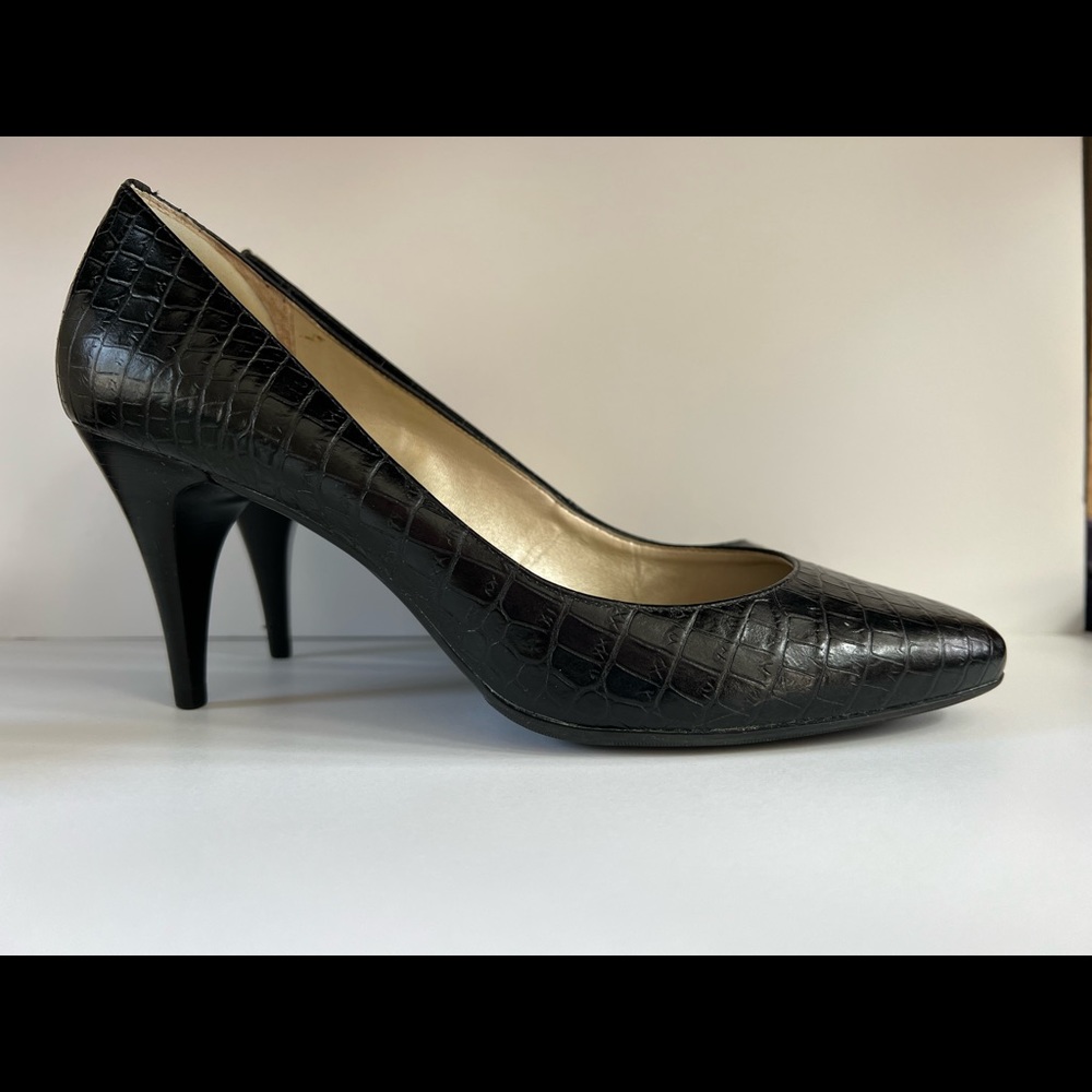 Talbots Lars3 Shoes - Picture 3 of 14